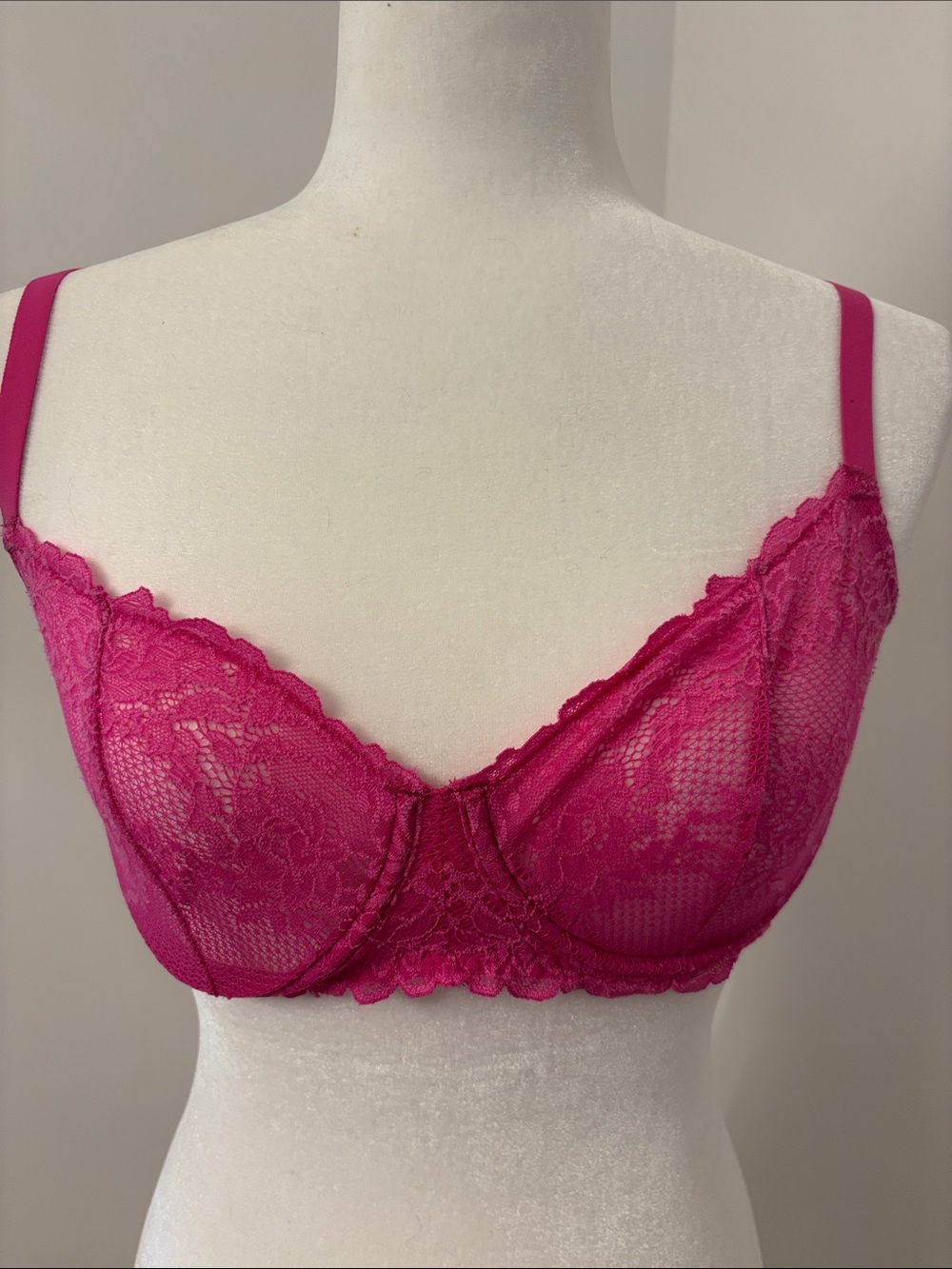 Natori Fuchsia Lace Underwire Bra